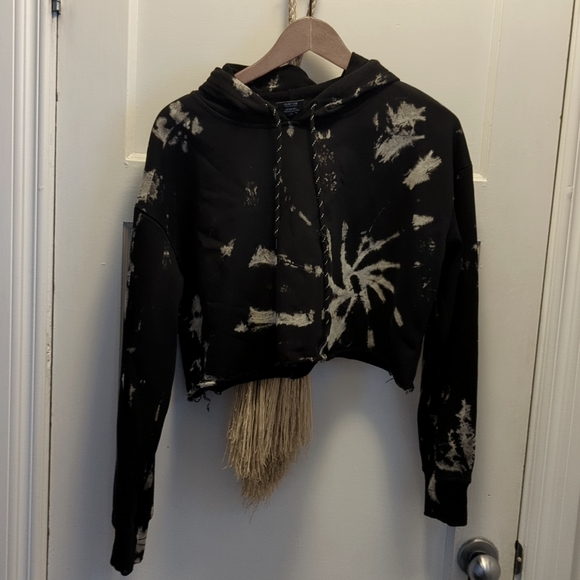 Crop Hoodoe - Picture 1 of 3